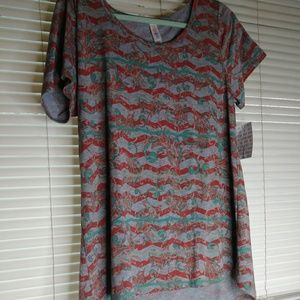 Lularoe nwt classic tee
